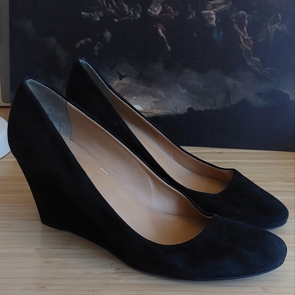 J. Crew Black Wedge Shoes with Classic Design